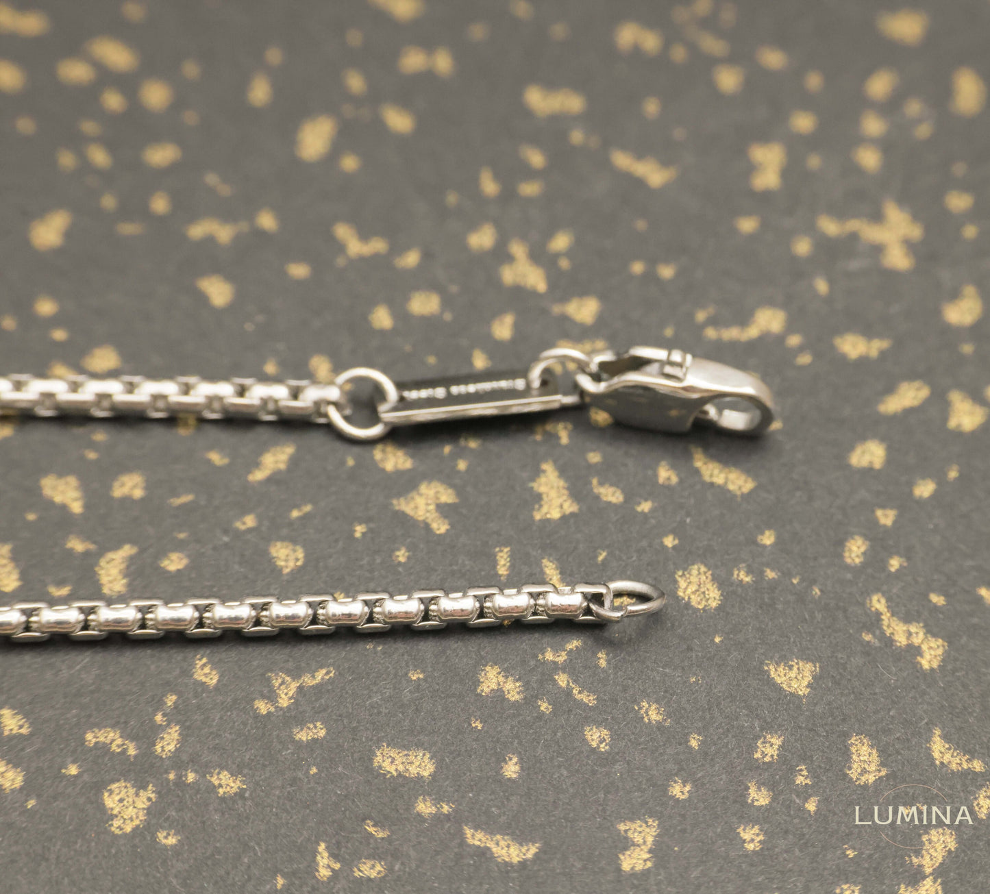 Collier LYS